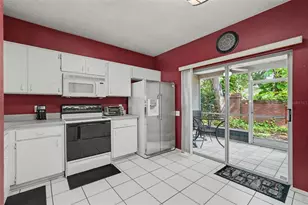 12434 Berkeley Square Dr, Tampa, FL 33626 - Photo 16