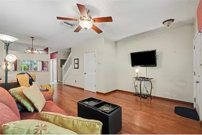12434 Berkeley Square Drive, Tampa, FL 33626 - Photo 8