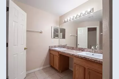 8014 Cardinal Winds Lane, Mascotte, FL 34753 - Photo 16