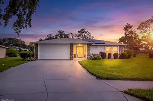 11210 Elderberry Dr, Port Richey, FL 34668 - Photo 2