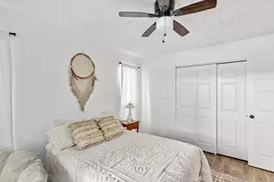 8653 Mallard Reserve Dr, Tampa, FL 33614 - Photo 12