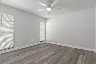 4645 Chamber Ct, Spring Hill, FL 34609 - Photo 32