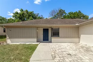 4645 Chamber Ct, Spring Hill, FL 34609 - Photo 4