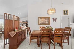 4082 Dristol Ave, Spring Hill, FL 34609 - Photo 10