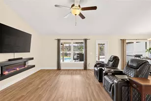 9796 Pepper Tree Trl, Wildwood, FL 34785 - Photo 16
