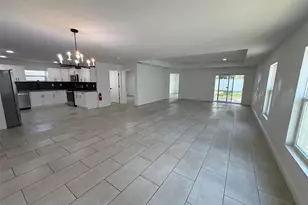 5112 Pacific Ave, Weeki Wachee, FL 34607 - Photo 2