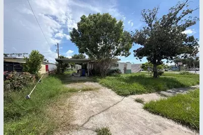 7801 Parish Place, Tampa, FL 33619 - Photo 1