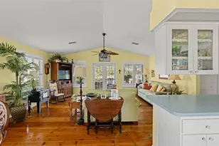 5350 Felker Dr, Weeki Wachee, FL 34607 - Photo 10