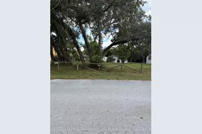 10067 Bedford Road, Spring Hill, FL 34608 - Photo 2