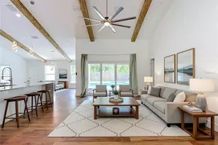 15032 Hummingbird Rd, Weeki Wachee, FL 34614 - Photo 4