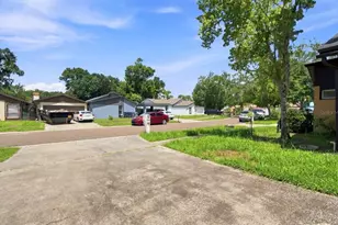 1932 Gregory Dr, Tampa, FL 33613 - Photo 64