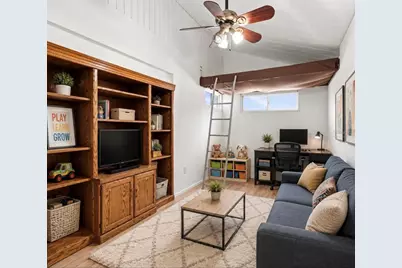 1932 Gregory Drive, Tampa, FL 33613 - Photo 38