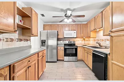 1932 Gregory Drive, Tampa, FL 33613 - Photo 16