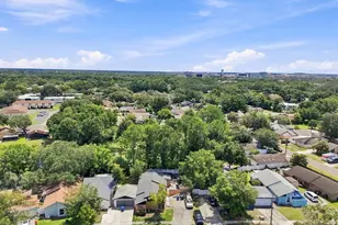 1932 Gregory Dr, Tampa, FL 33613 - Photo 60
