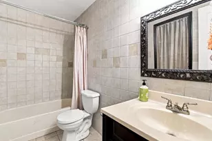1932 Gregory Dr, Tampa, FL 33613 - Photo 28