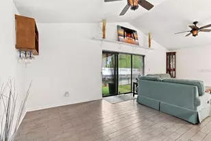 1932 Gregory Dr, Tampa, FL 33613 - Photo 16