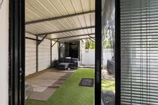 1932 Gregory Dr, Tampa, FL 33613 - Photo 50