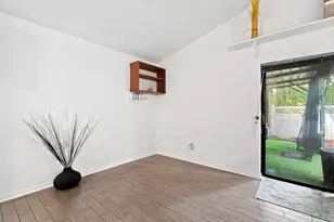 1932 Gregory Dr, Tampa, FL 33613 - Photo 14