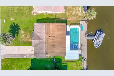 7629 Hatteras Drive, Hudson, FL 34667 - Photo 2