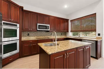 11200 Woodland Waters Boulevard, Weeki Wachee, FL 34613 - Photo 10