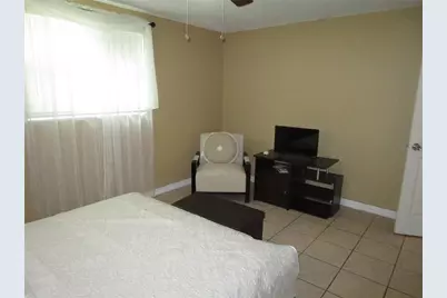 10801 Fillmore Avenue, Port Richey, FL 34668 - Photo 18