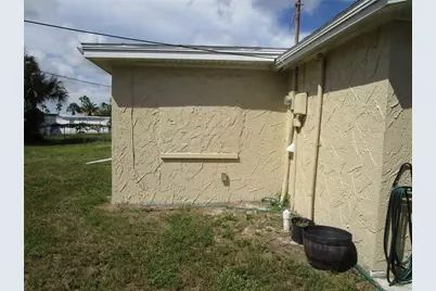 10801 Fillmore Avenue, Port Richey, FL 34668 - Photo 32