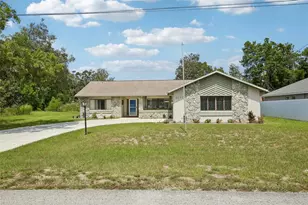 3177 Maxwell Ave, Spring Hill, FL 34608 - Photo 2