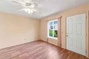 2295 Belgian Ln, Clearwater, FL 33763 - Photo 14