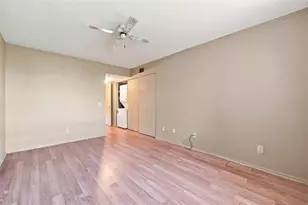 2295 Belgian Ln, Clearwater, FL 33763 - Photo 18