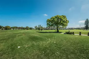 2295 Belgian Ln, Clearwater, FL 33763 - Photo 68