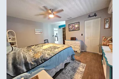 9040 Bay Drive, Spring Hill, FL 34606 - Photo 20