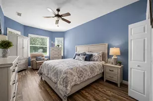 12041 Sapphire Dr, Spring Hill, FL 34609 - Photo 18