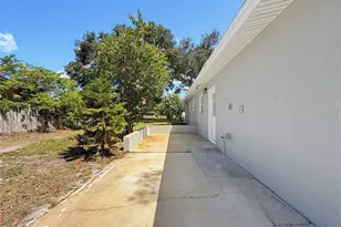 14998 Mockingbird Ln, Clearwater, FL 33760 - Photo 22