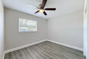 14998 Mockingbird Ln, Clearwater, FL 33760 - Photo 16