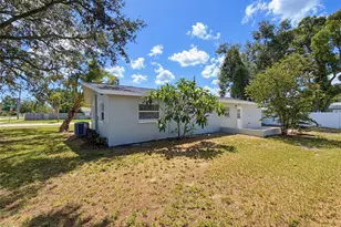 14998 Mockingbird Ln, Clearwater, FL 33760 - Photo 26