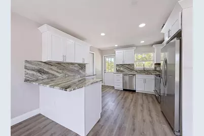 14998 Mockingbird Lane, Clearwater, FL 33760 - Photo 8