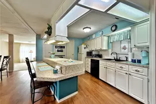 15657 Brookridge Blvd, Brooksville, FL 34613 - Photo 6