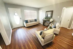 1337 Lee Ct, Leesburg, FL 34748 - Photo 8