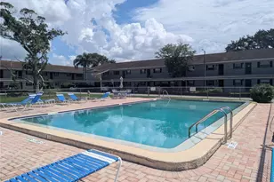 9881 113th St, Seminole, FL 33772 - Photo 26
