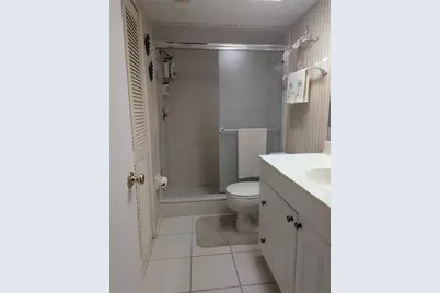 9881 113th Street #220, Seminole, FL 33772 - Photo 20