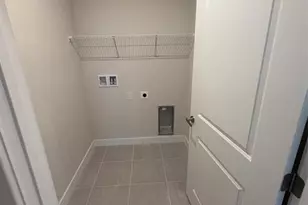 18716 Highland Dew St, Spring Hill, FL 34610 - Photo 14