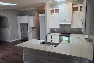 1033 Rosetree Ln, Tarpon Springs, FL 34689 - Photo 8