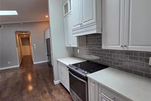 1033 Rosetree Ln, Tarpon Springs, FL 34689 - Photo 10