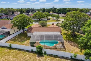 13241 Hillwood Cir, Hudson, FL 34667 - Photo 2