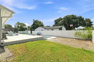 15868 Country Lake Dr, Tampa, FL 33624 - Photo 26