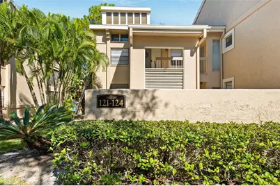 121 Lindsay Lane #31, Oldsmar, FL 34677 - Photo 2