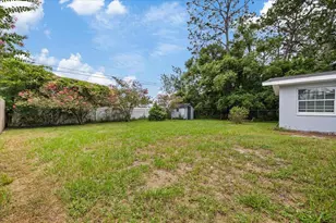 5900 Avocado St, Zephyrhills, FL 33542 - Photo 26