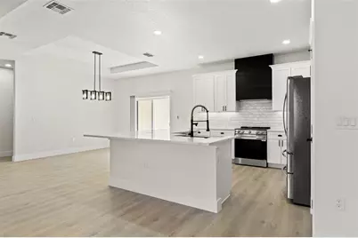 10439 Gypsy Avenue, Weeki Wachee, FL 34613 - Photo 36