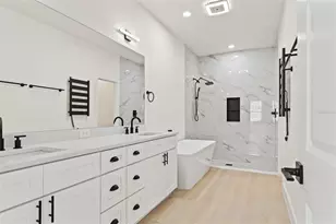 10439 Gypsy Ave, Weeki Wachee, FL 34613 - Photo 28