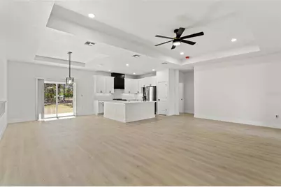 10439 Gypsy Avenue, Weeki Wachee, FL 34613 - Photo 4